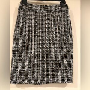 Charter Club black and white woven skirt